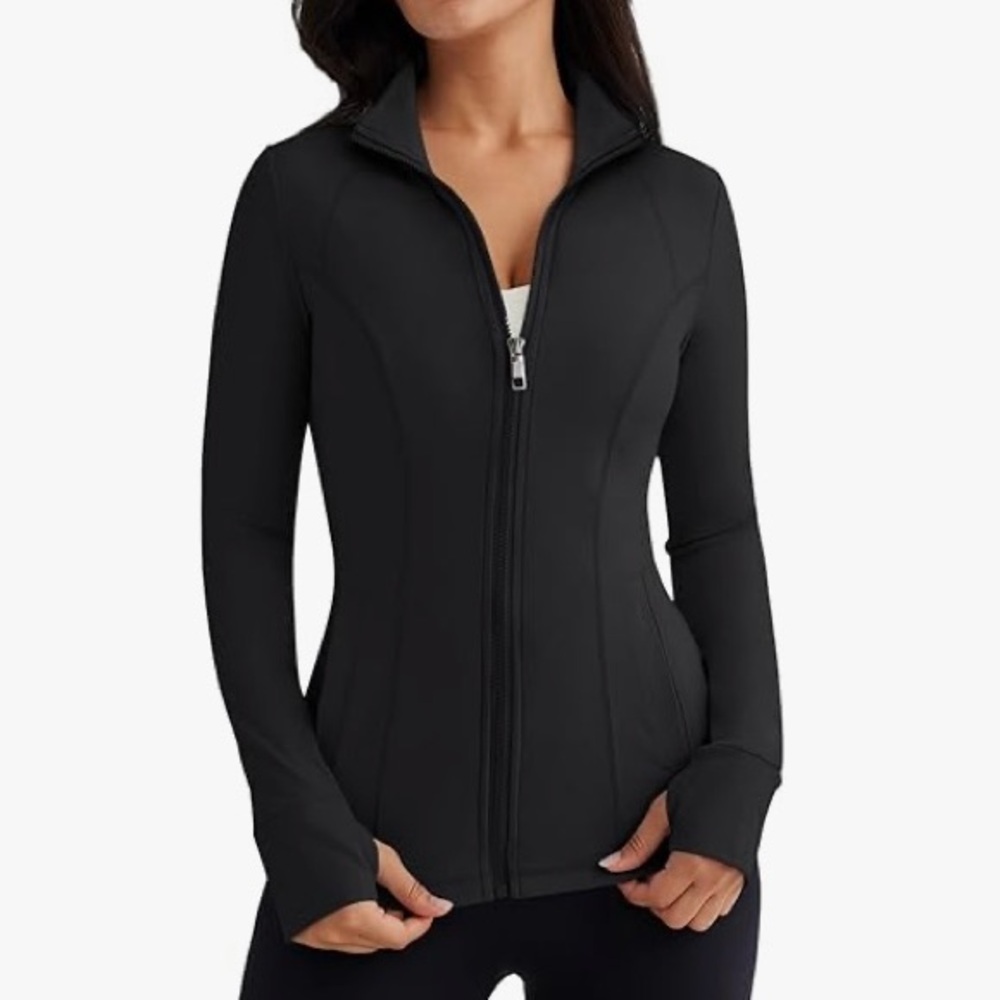 Black Spyder active cinch back hooded jacket